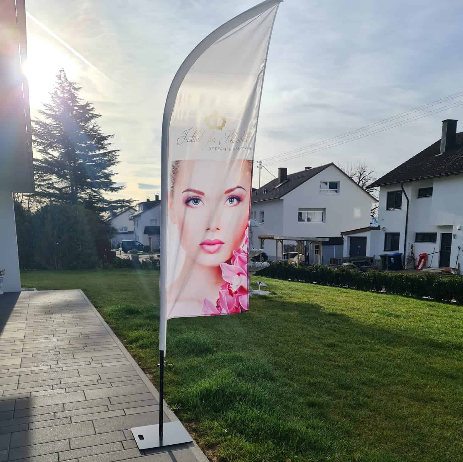 Werbefahne/ Fahne - Aussenwerbung / Mobile Werbung / Beachflag