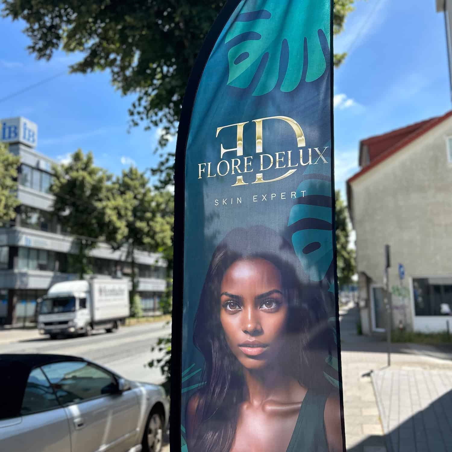 Werbefahne/ Fahne - Aussenwerbung / Mobile Werbung / Beachflag - Image 3