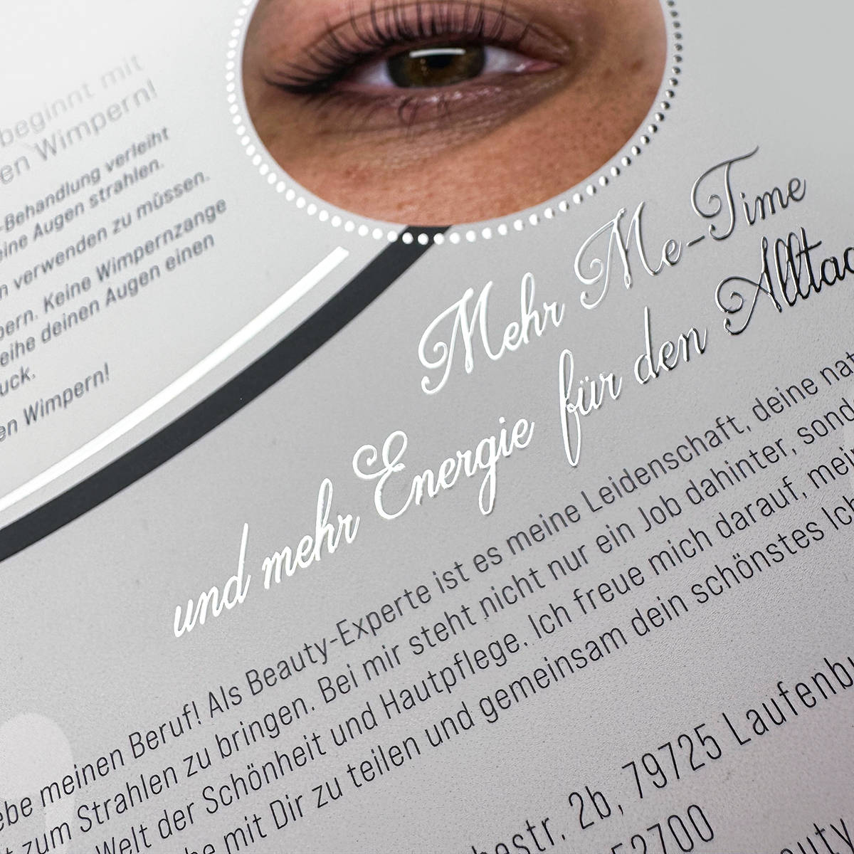 Exklusiver 6-seitiger Flyer / Faltblatt mit flüssigem Gold oder  Silber - Image 17